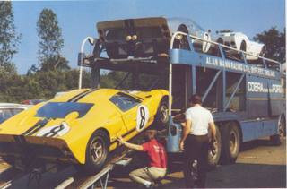 Illustration for article titled GT40's on the Diorama